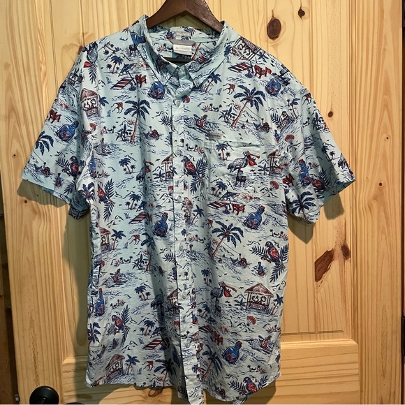 Columbia Men's Blue and Red Tropical Print Shirt - Picture 1 of 8